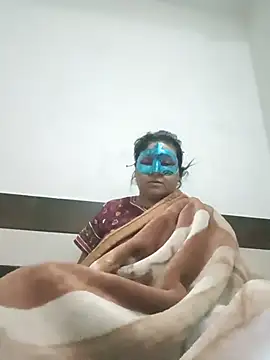 Snapshot of Punjabi_beauty123 chatting on 12-18-25, 06:30 Punjabi beauty123 online show from 12-18-25, 06:30