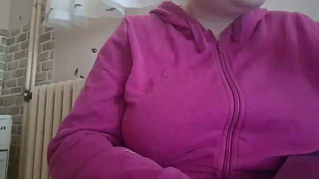 AalinnaK online show from 02-27-25, 01:38