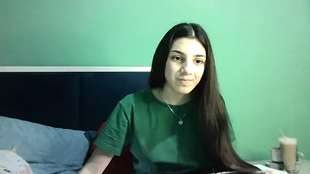 Ahotkittyxxx online show from 01-10-25, 03:37