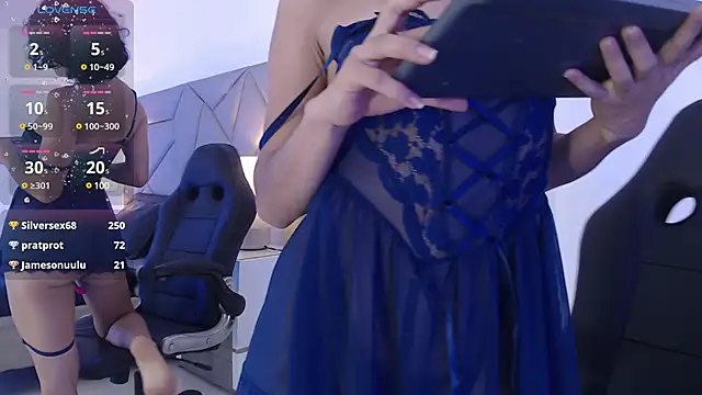 LeeThompson  online show from 01-13-25, 03:04