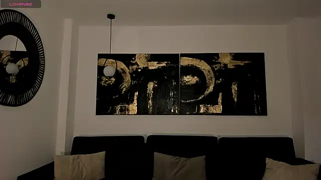 AlanaCraft online show from 12-22-25, 12:13