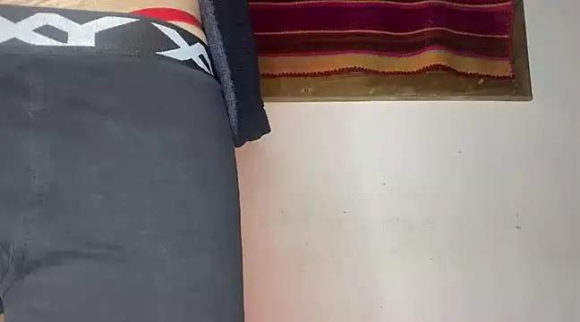 Snapshot of 3lv4anpiro chatting on 02-12-25, 05:47 3lv4anpiro online show from 02-12-25, 05:47