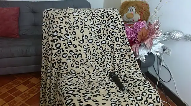  melisaa  online show from 02-11-25, 01:30