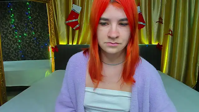  Polly Love  online show from 01-12-25, 07:21