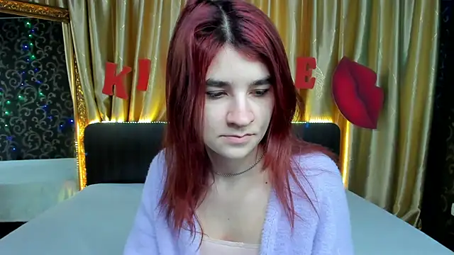  Polly Love  online show from 02-19-25, 07:28