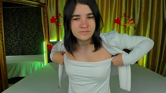  Polly Love  online show from 10-20-25, 06:03