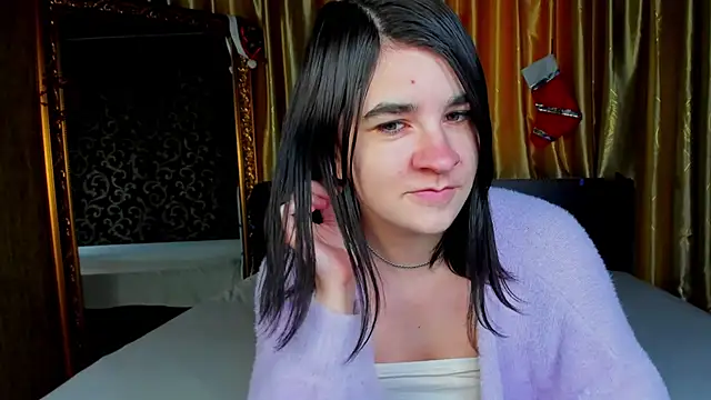  Polly Love  online show from 01-19-26, 01:04