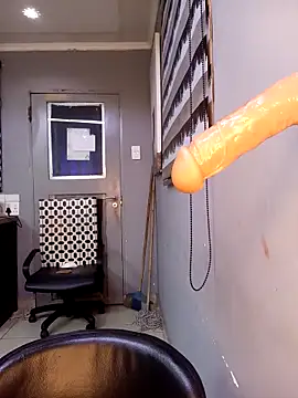 DickDiva1 online show from 03-16-25, 04:20