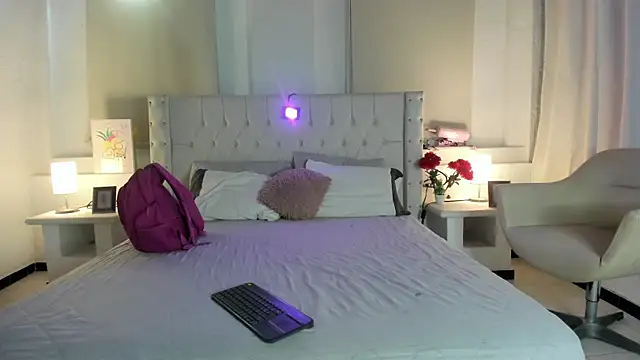 Snapshot of Gabycutee chatting on 03-22-25, 05:28 Gabycutee online show from 03-22-25, 05:28