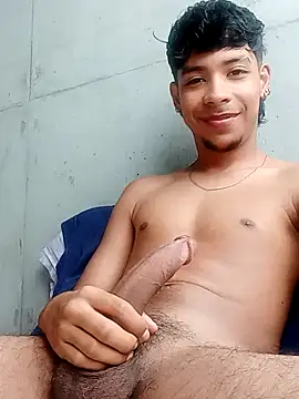 Elputas online show from 10-20-25, 03:23