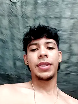 Elputas online show from 10-26-25, 04:24