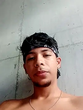 Elputas online show from 11-04-25, 04:39