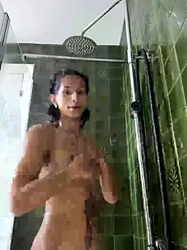 Snapshot of Abby_bella09 chatting on 11-04-25, 05:34 Abby bella09 online show from 11-04-25, 05:34