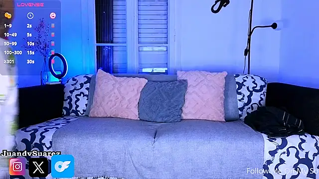 Snapshot of Abby_bella09 chatting on 11-16-25, 05:35 Abby bella09 online show from 11-16-25, 05:35