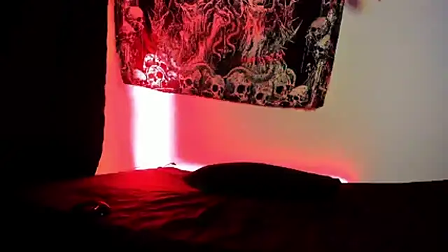 Snapshot of Agnes_jones_ chatting on 11-19-25, 04:12 Agnes jones online show from 11-19-25, 04:12