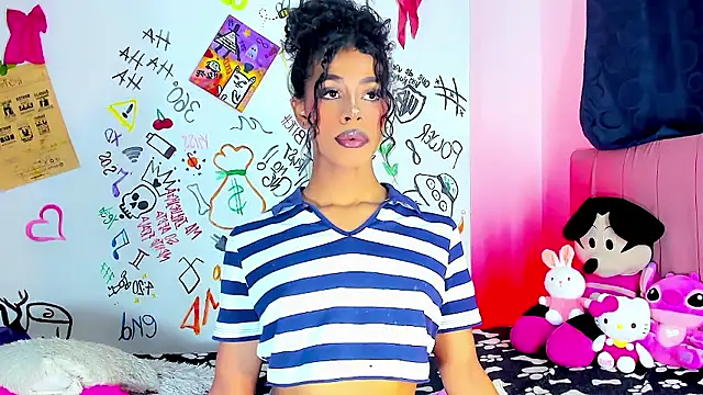 Snapshot of bloom444 chatting on 01-18-26, 11:41 bloom444 online show from 01-18-26, 11:41