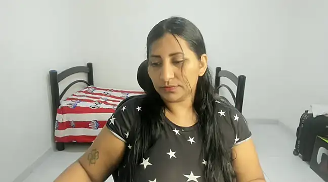 Snapshot of nikol_sexy39 chatting on 01-25-25, 09:14 nikol sexy39 online show from 01-25-25, 09:14