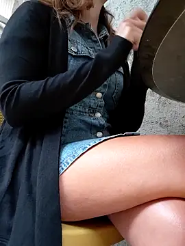 Alexvit2616 online show from 10-15-25, 08:36