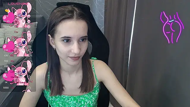 Alice Weiss online show from 11-06-25, 10:38