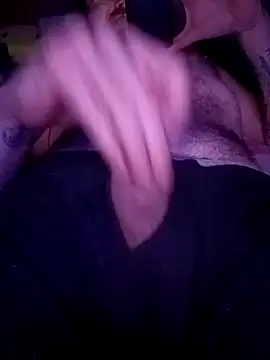 Snapshot of RobStrokes215 chatting on 12-10-24, 09:44 RobStrokes215 online show from 12-10-24, 09:44