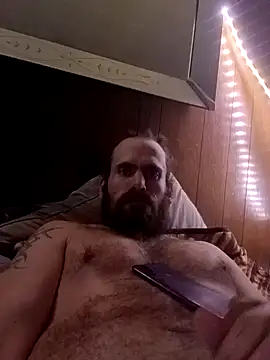 Snapshot of RobStrokes215 chatting on 01-24-25, 07:51 RobStrokes215 online show from 01-24-25, 07:51