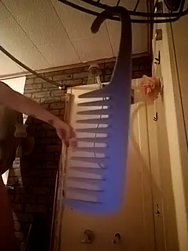 Snapshot of RobStrokes215 chatting on 10-06-25, 10:45 RobStrokes215 online show from 10-06-25, 10:45