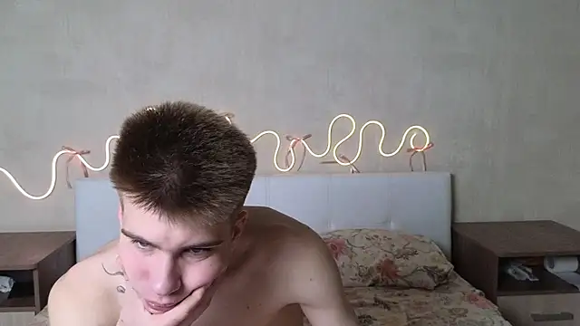 Oscar  xxl online show from 01-12-26, 08:52