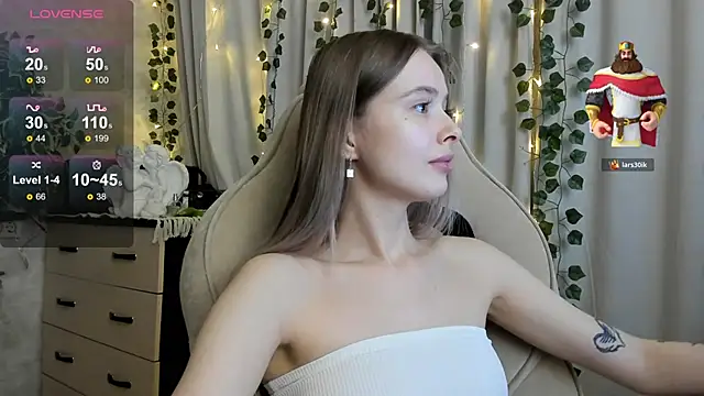 Snapshot of mell_milles chatting on 12-14-25, 03:28 mell milles online show from 12-14-25, 03:28