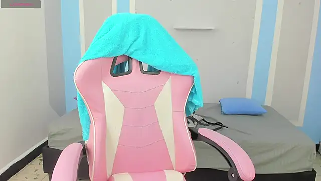 Snapshot of im_angels77 chatting on 01-16-25, 04:07 im angels77 online show from 01-16-25, 04:07