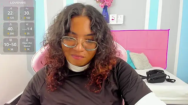 Snapshot of im_angels77 chatting on 01-18-25, 03:53 im angels77 online show from 01-18-25, 03:53