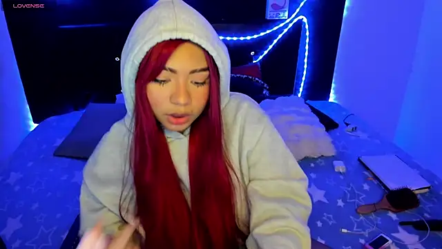 Snapshot of im_angels77 chatting on 02-05-25, 08:32 im angels77 online show from 02-05-25, 08:32