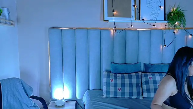 JaylaScott   online show from 10-13-25, 11:43