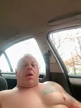 Snapshot of JakubW79 chatting on 12-05-24, 12:00 JakubW79 online show from 12-05-24, 12:00