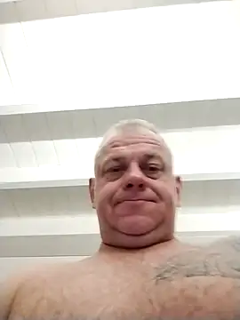 Snapshot of JakubW79 chatting on 01-13-25, 11:17 JakubW79 online show from 01-13-25, 11:17