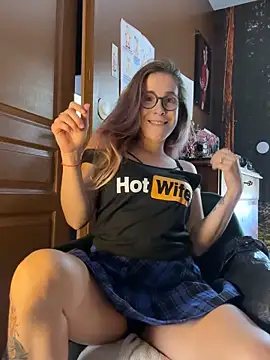 MagdalenaMedusa online show from 09-09-25, 11:43