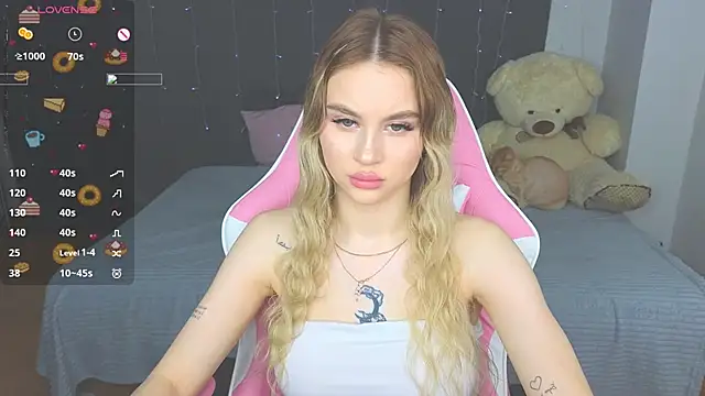 Snapshot of doll_barbieee chatting on 05-07-26, 11:26 doll barbieee online show from 05-07-26, 11:26