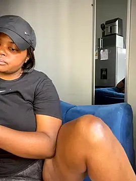 Curveysinaa online show from 11-13-25, 12:15