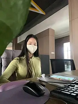 Snapshot of Claire_xixi1 chatting on 03-19-25, 04:57 Claire xixi1 online show from 03-19-25, 04:57