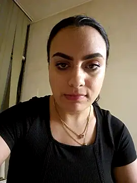 ElyzaIbarra online show from 03-15-25, 07:05