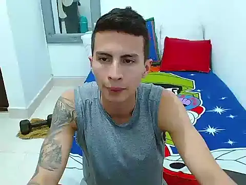 Velk hot online show from 11-19-25, 07:14