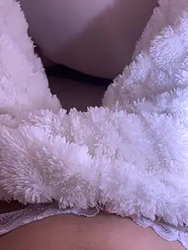 Aimeil online show from 12-14-24, 11:50