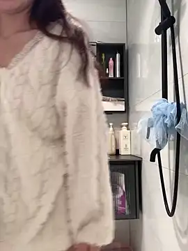 Aimeil online show from 01-08-25, 02:03