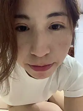 Aimeil online show from 03-11-25, 03:45