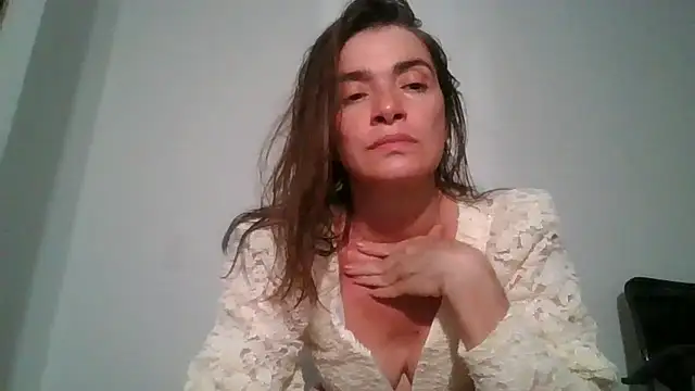 Snapshot of Liloo8923 chatting on 01-20-25, 10:59 Liloo8923 online show from 01-20-25, 10:59