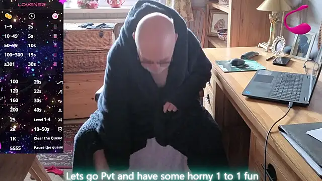 Snapshot of Adamdaddybear chatting on 03-21-26, 07:46 Adamdaddybear online show from 03-21-26, 07:46