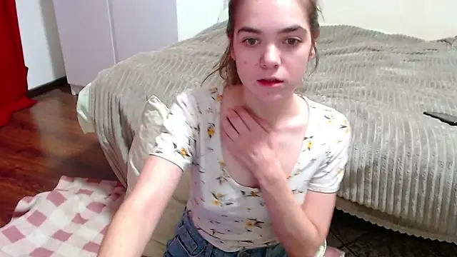 Snapshot of SallyMkn chatting on 12-01-24, 04:29 SallyMkn online show from 12-01-24, 04:29