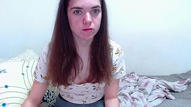 Snapshot of SallyMkn chatting on 09-13-25, 11:54 SallyMkn online show from 09-13-25, 11:54