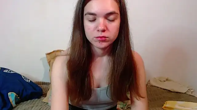 Snapshot of SallyMkn chatting on 10-27-25, 01:48 SallyMkn online show from 10-27-25, 01:48