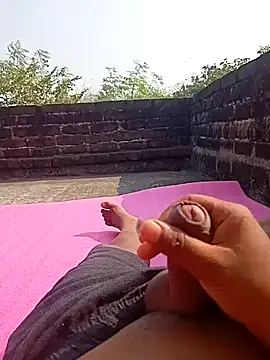 Snapshot of Tanker_95 chatting on 12-14-24, 06:24 Tanker 95 online show from 12-14-24, 06:24