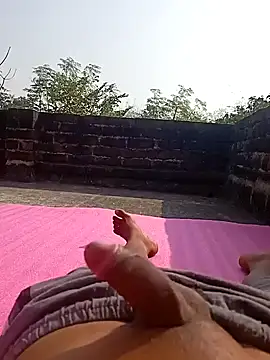 Snapshot of Tanker_95 chatting on 12-15-24, 05:02 Tanker 95 online show from 12-15-24, 05:02